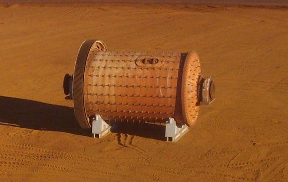 Allis Mineral Systems Australia 10'10" X 16' (3.3m X 4.9m) Rod Mill With 710 Kw (950 Hp) Motor.)